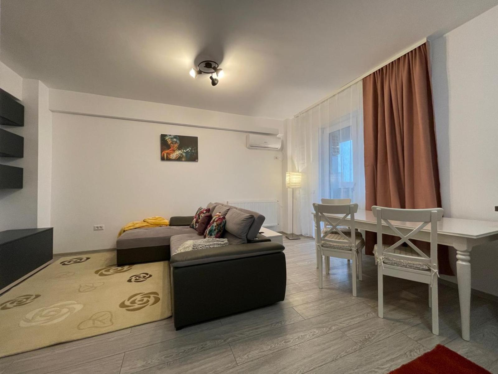 Palas Retreat - Q Residence Ιάσιο Εξωτερικό φωτογραφία