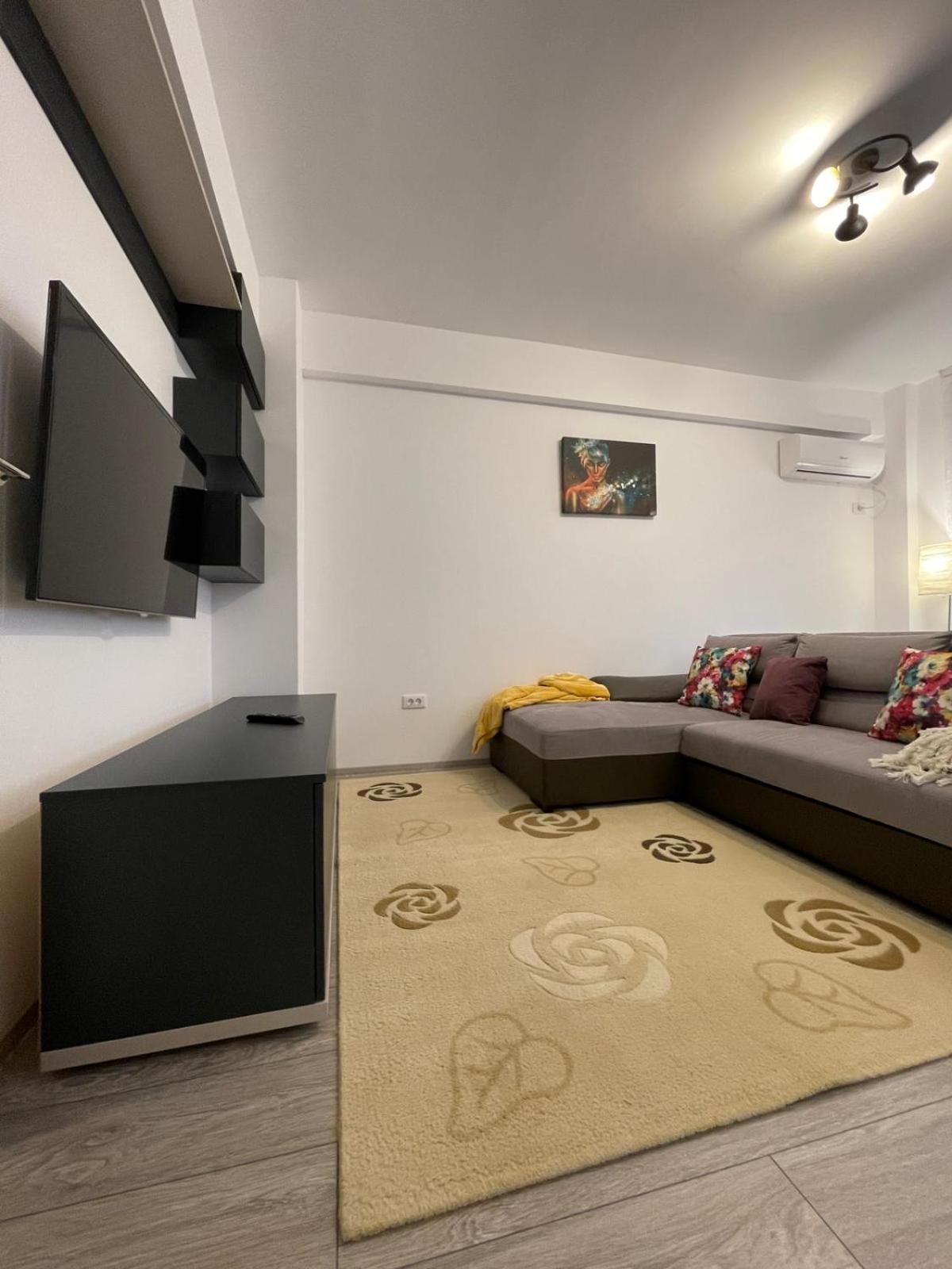Palas Retreat - Q Residence Ιάσιο Εξωτερικό φωτογραφία