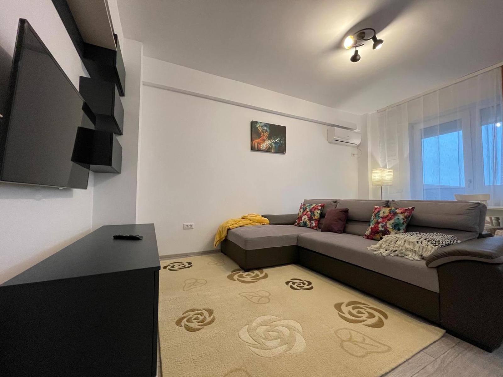 Palas Retreat - Q Residence Ιάσιο Εξωτερικό φωτογραφία