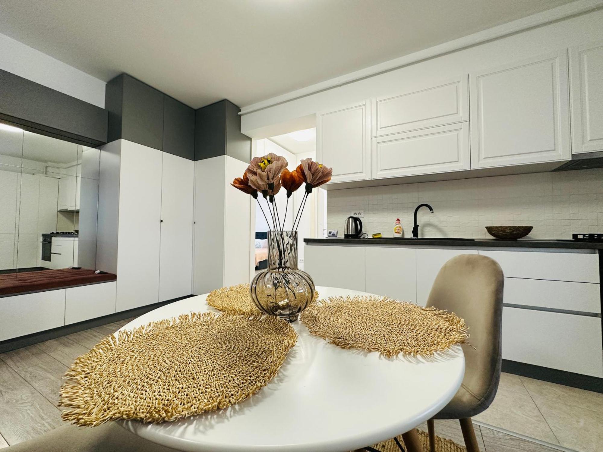 Palas Retreat - Q Residence Ιάσιο Εξωτερικό φωτογραφία