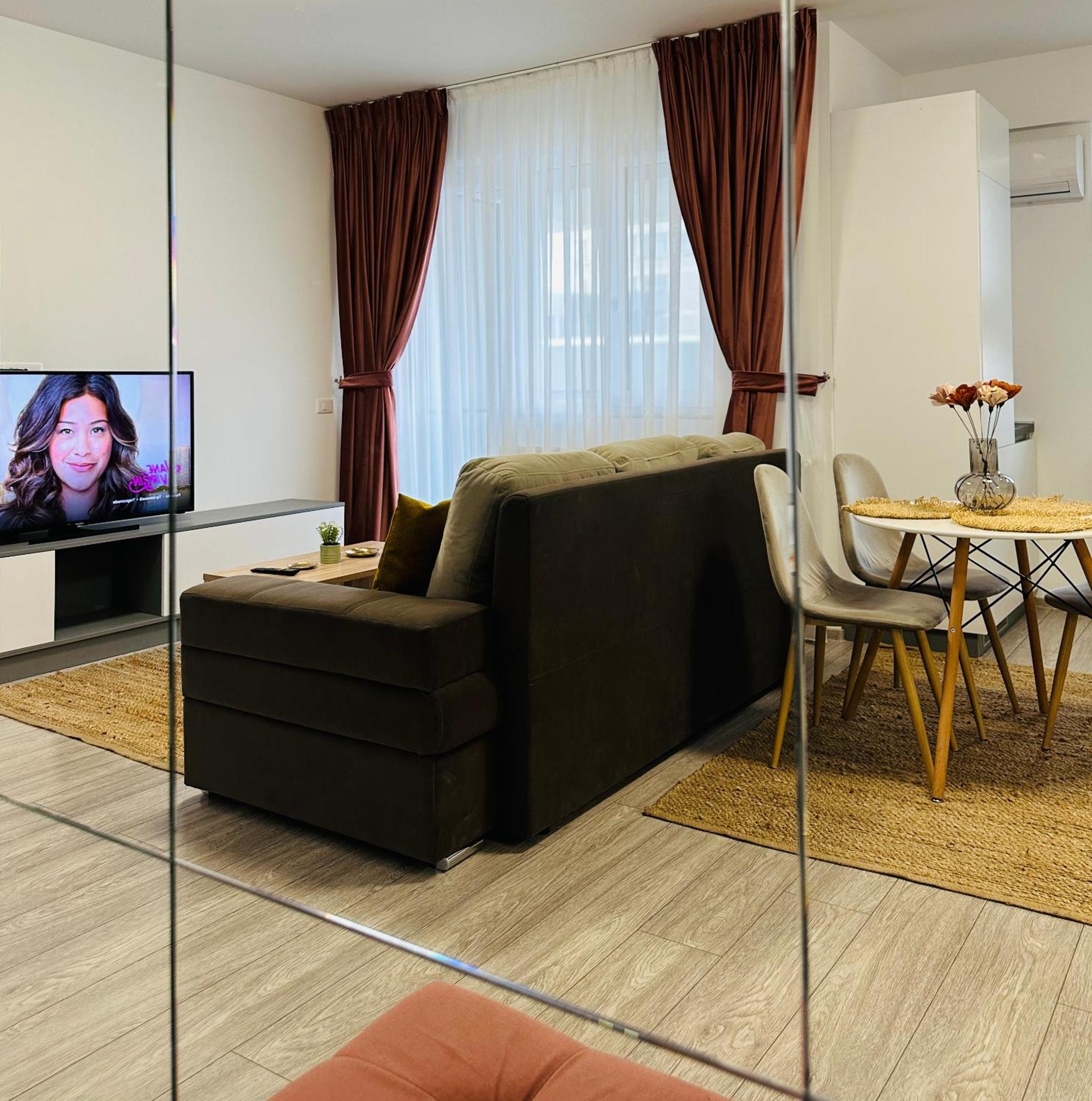 Palas Retreat - Q Residence Ιάσιο Εξωτερικό φωτογραφία