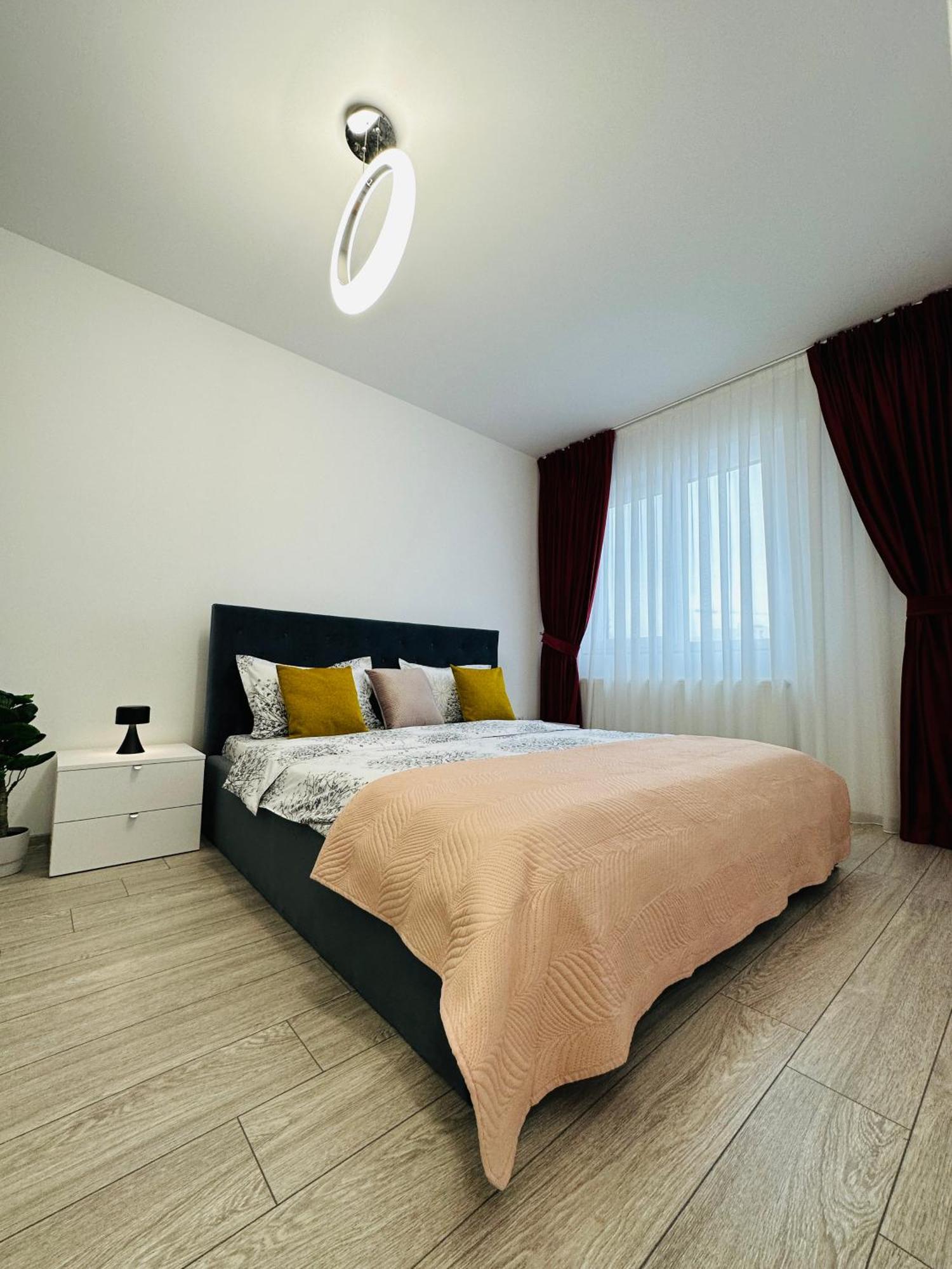 Palas Retreat - Q Residence Ιάσιο Εξωτερικό φωτογραφία